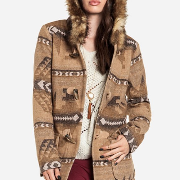 BB DAKOTA DAVINA COAT - Picture 3 of 16